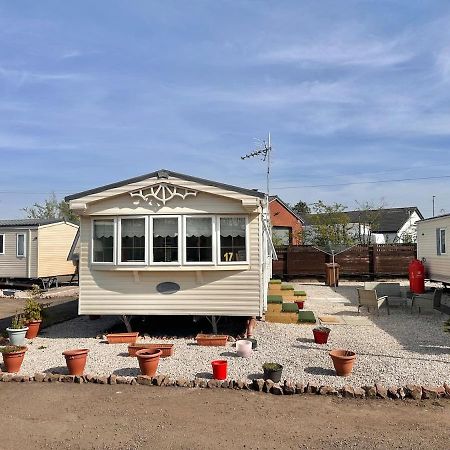 Willerby Granada 2-Bedroom Caravan, Glasgow Uddingston Exterior photo