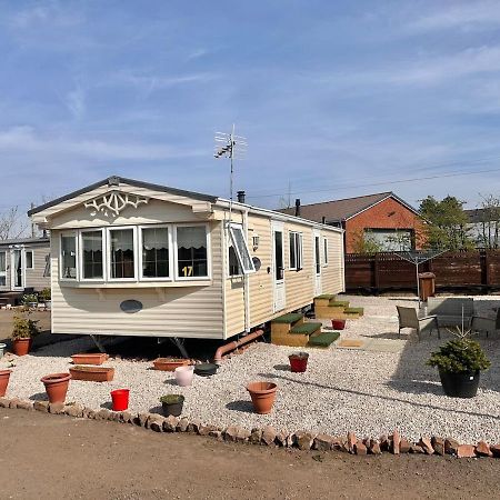 Willerby Granada 2-Bedroom Caravan, Glasgow Uddingston Exterior photo